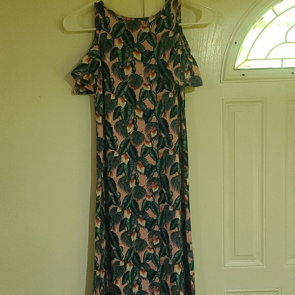 Dress - Picture 4 of 5